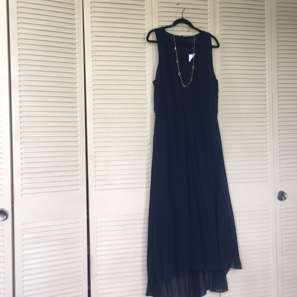 Elegant navy dress from Banana Republic❤️